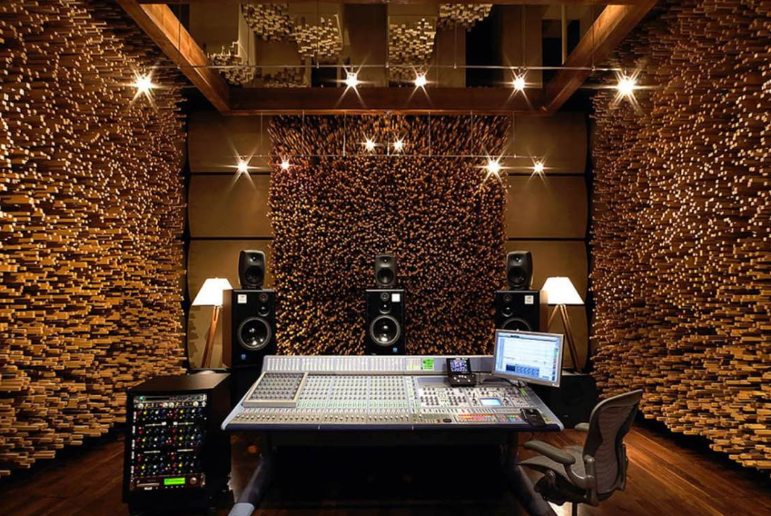 软木装修的影音工作室
